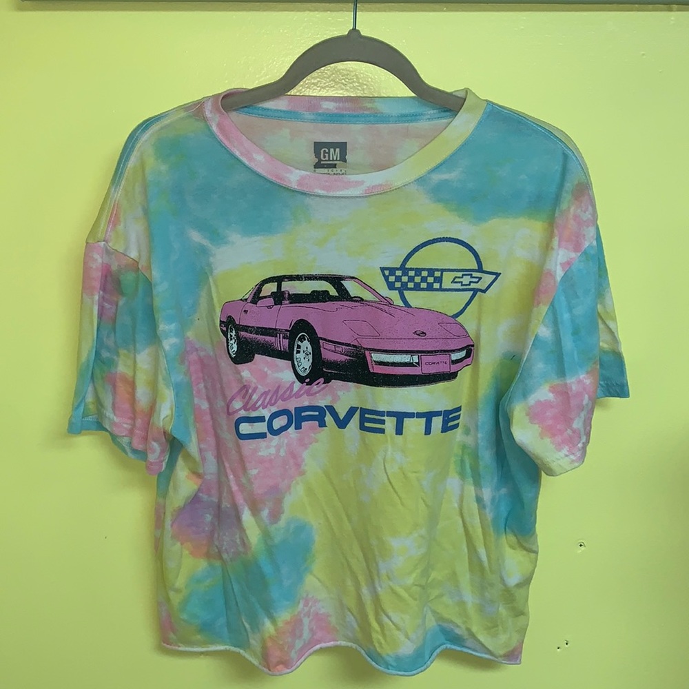 Graphic Tee. Junior L.
